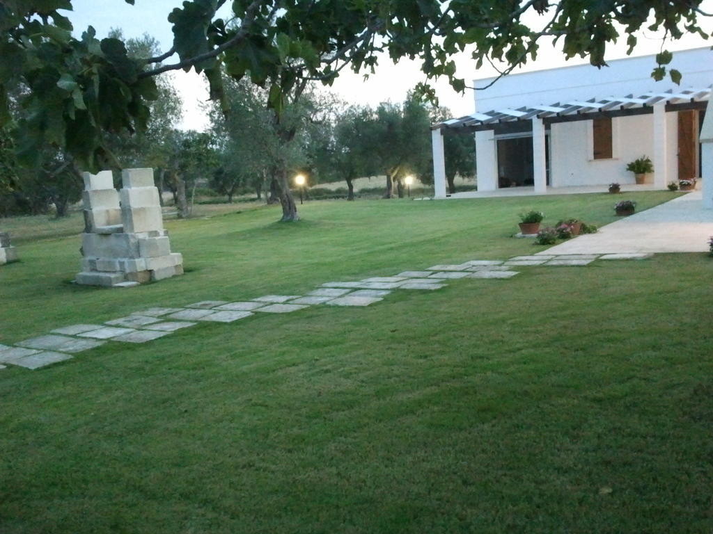 Masseria Vignenove Uggiano La Chiesa Exterior foto
